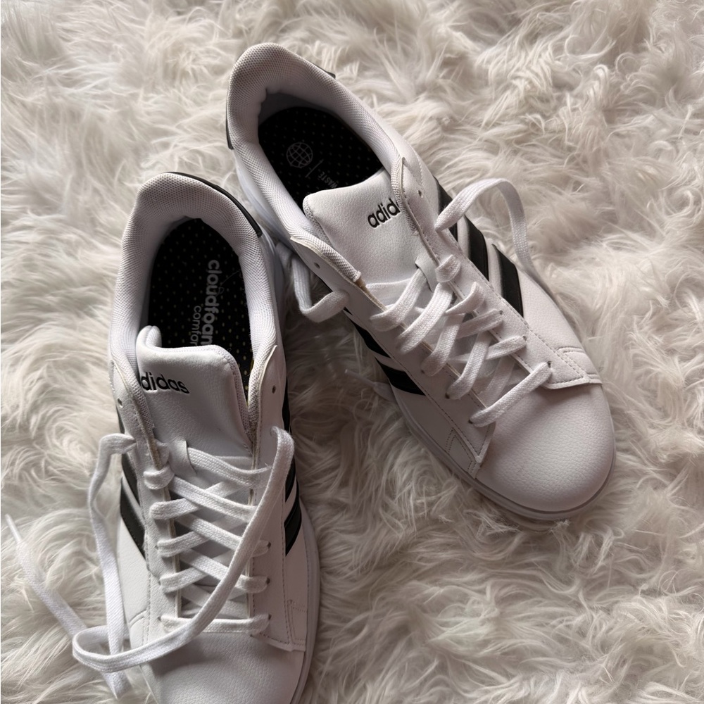 Adidas Cloudfoam White and Black Shoes